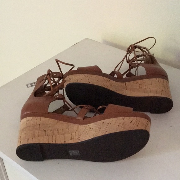 Coach Barkley Platform Wedge Sandals (8) - Picture 4 of 6